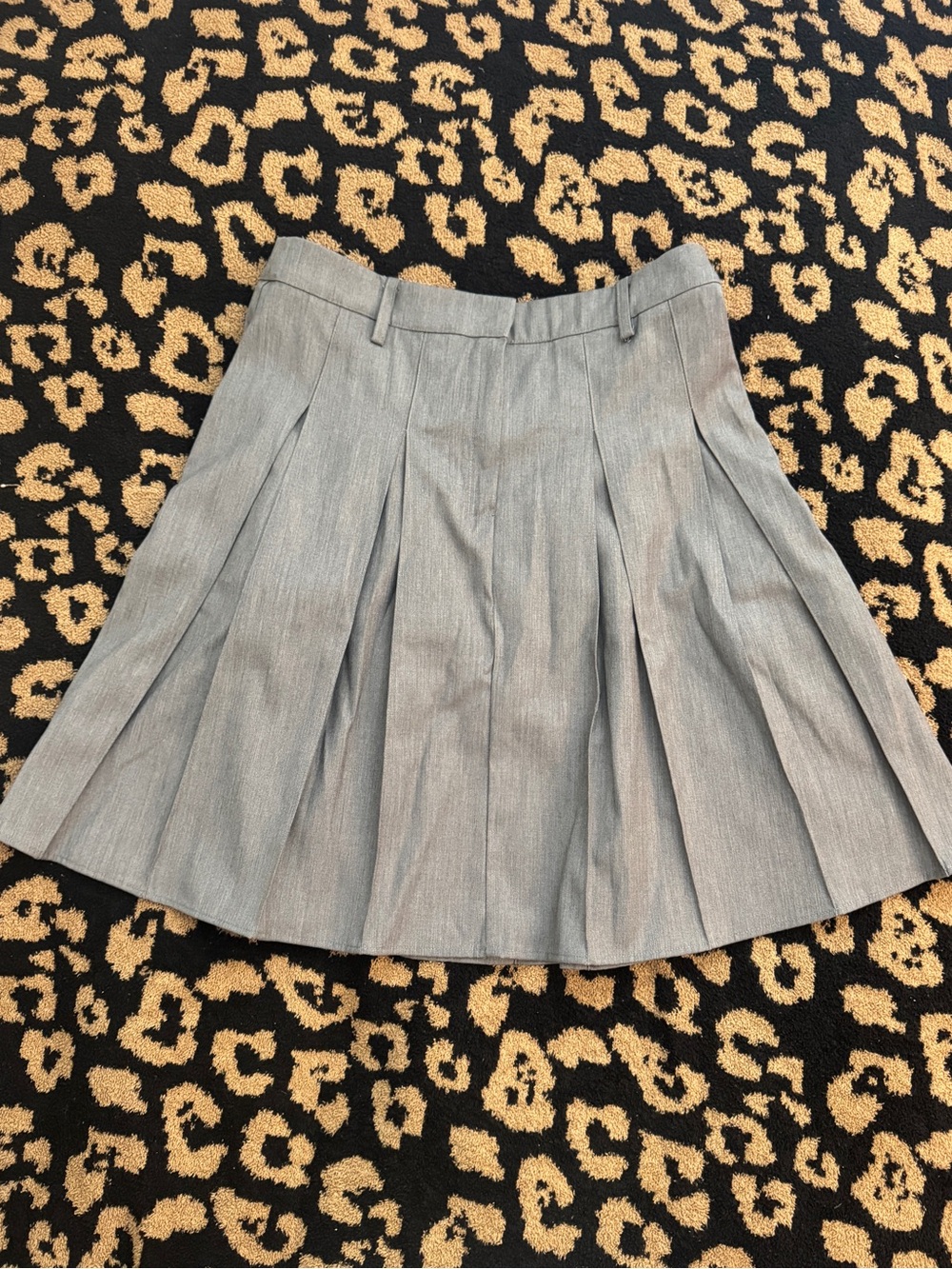 WITH JÉAN pleated skirt